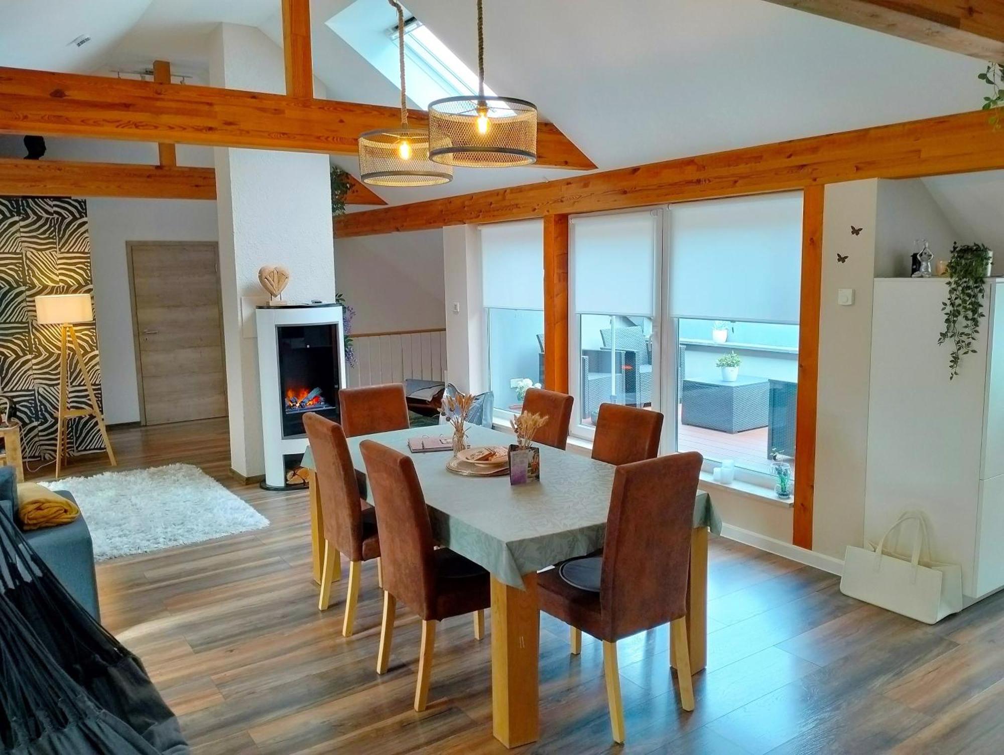 Ferienwohnung Am Waldesrand - Garten, Terrasse, Grill, Luftkuehler, Massagesessel, Kinderspielecke, Spielekonsole คอตต์บุส ภายนอก รูปภาพ